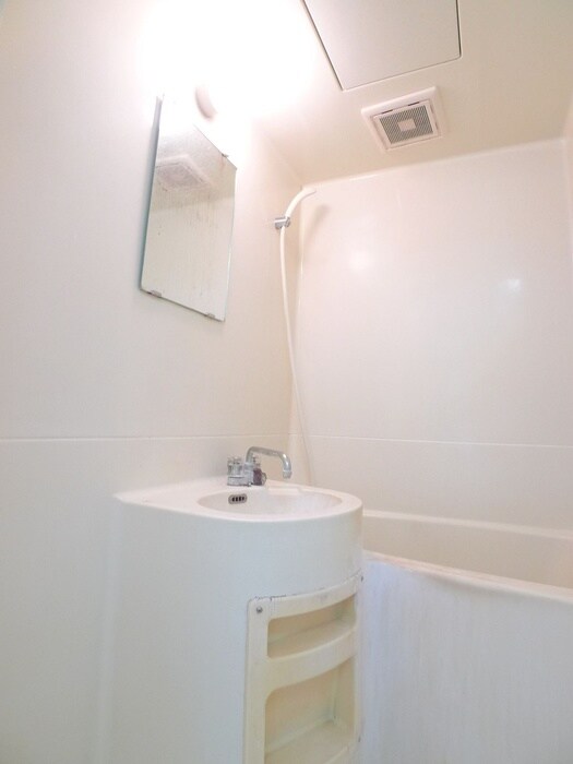 物件内観写真13　(バス／シャワールーム等)