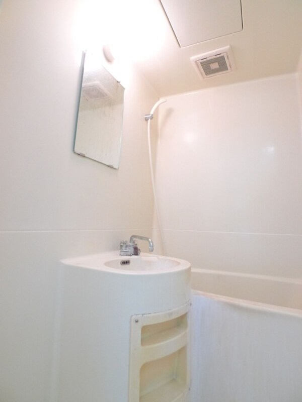 バス／シャワールーム等