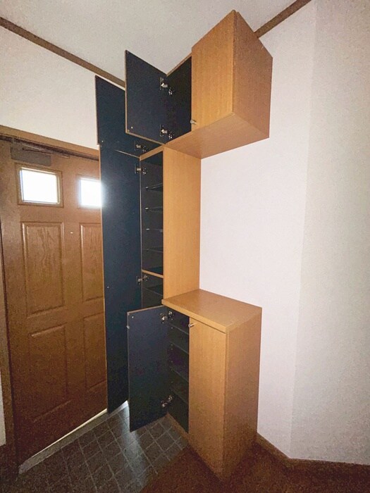 物件内観写真19　(靴箱)
