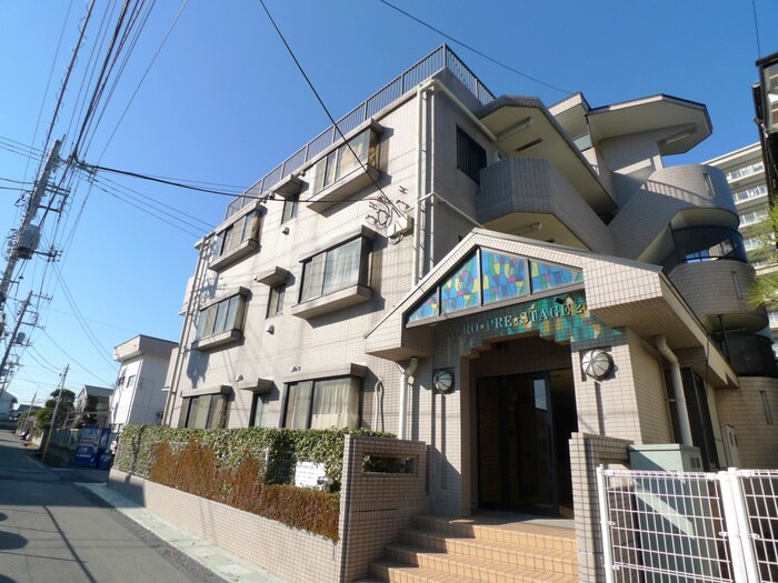 物件外観写真5　(エントランス部分)