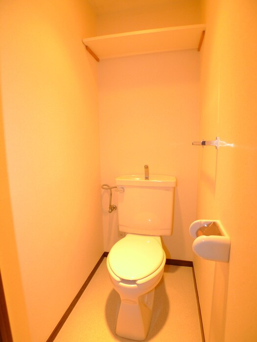 物件内観写真15　(トイレ)