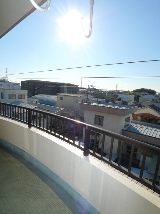 物件内観写真19　(室内からの展望)