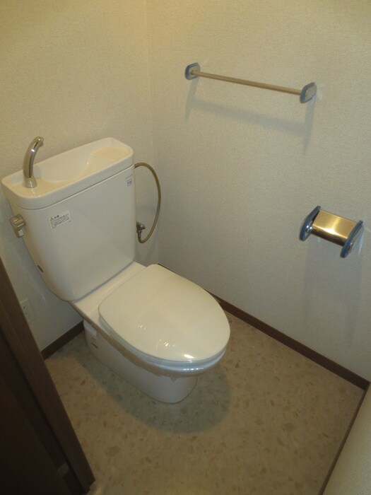 物件内観写真12　(トイレ)