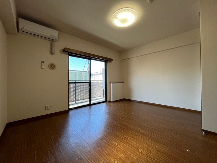 物件内観写真17　(居室)