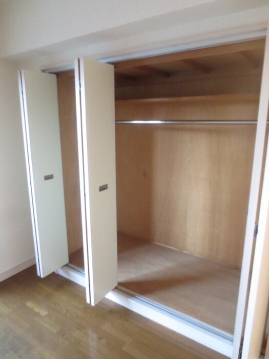 物件内観写真9　(収納)