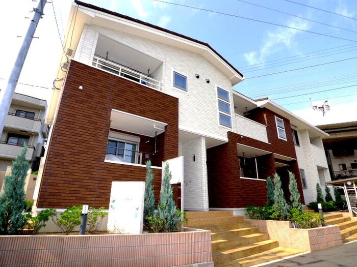 物件外観写真1　(外観写真)