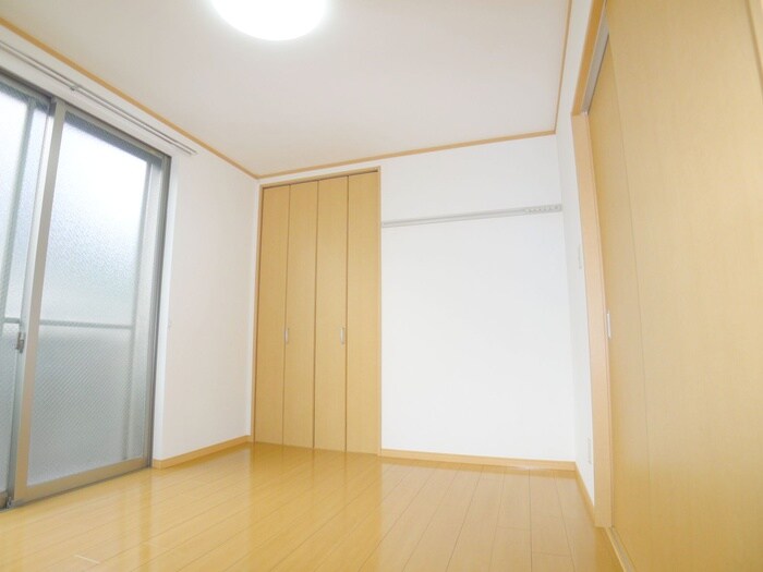物件内観写真14　(居室)