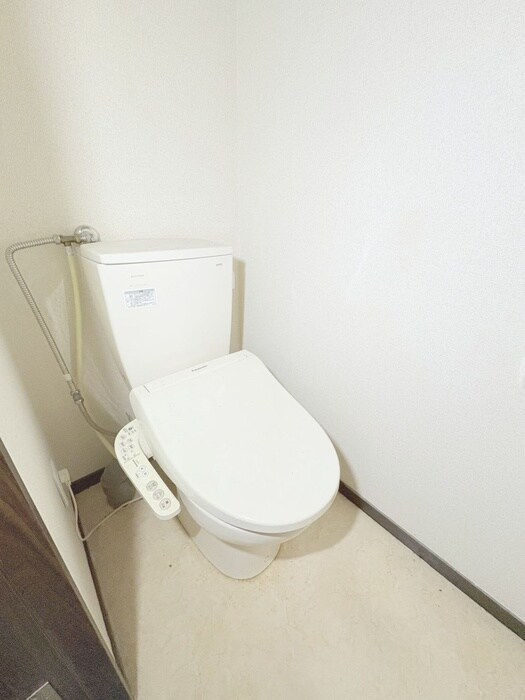 物件内観写真12　(トイレ)