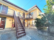 アパルト小松の外観写真