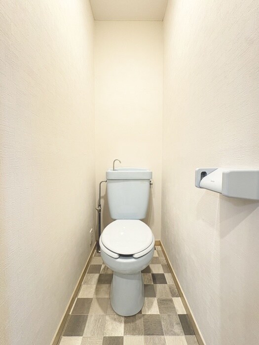 物件内観写真14　(トイレ)