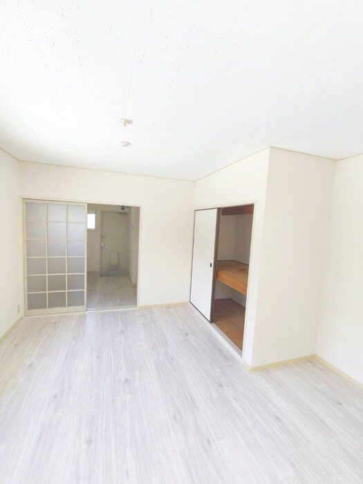 物件内観写真17　(居室)