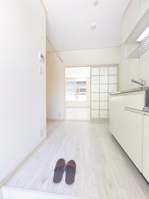 物件内観写真18　(玄関)