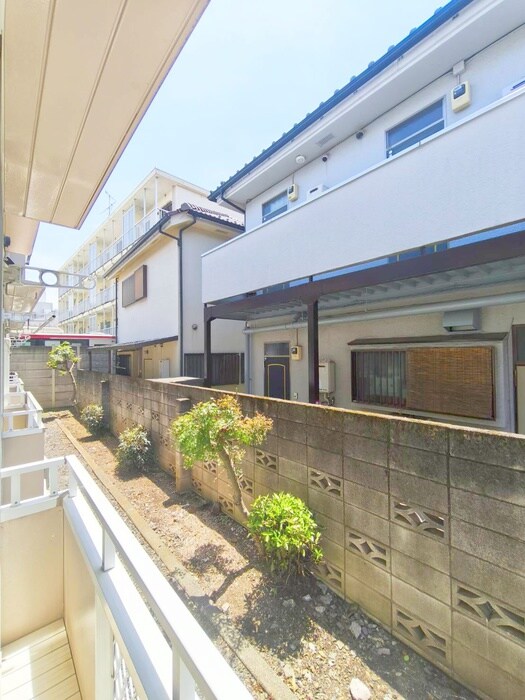 物件内観写真21　(室内からの展望)