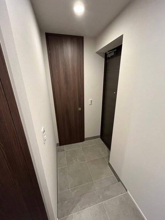 物件内観写真17　(玄関)