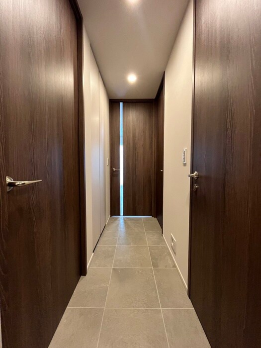 物件内観写真19　(廊下)