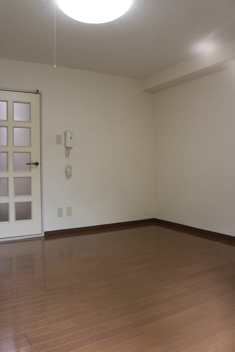 物件内観写真15　(居室)