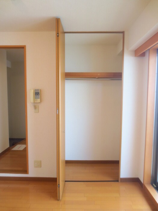 アルテ－ヌ新横浜の収納