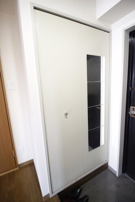 物件内観写真19　(玄関)