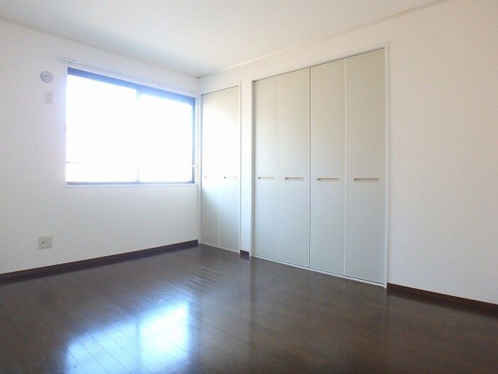 物件内観写真6　(居室)