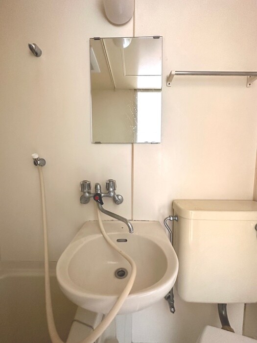 物件内観写真11　(洗面)