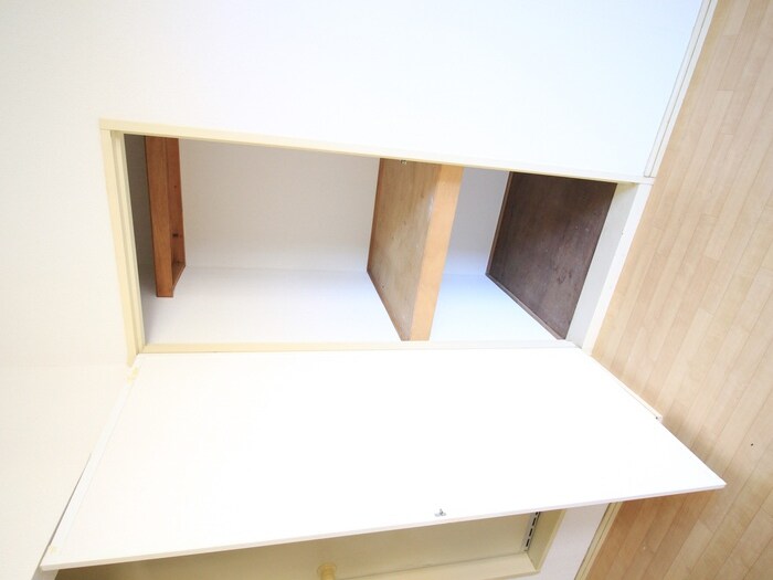 物件内観写真11　(収納)