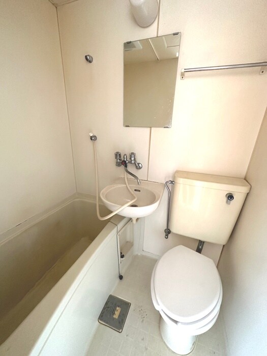 物件内観写真12　(トイレ)