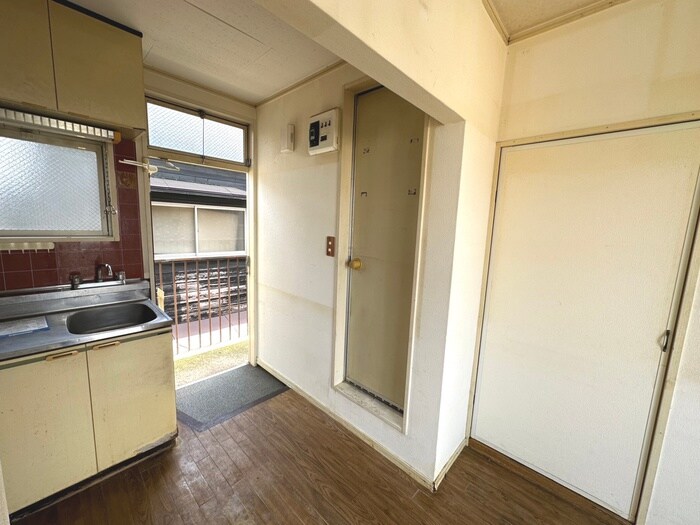 物件内観写真22　(廊下)