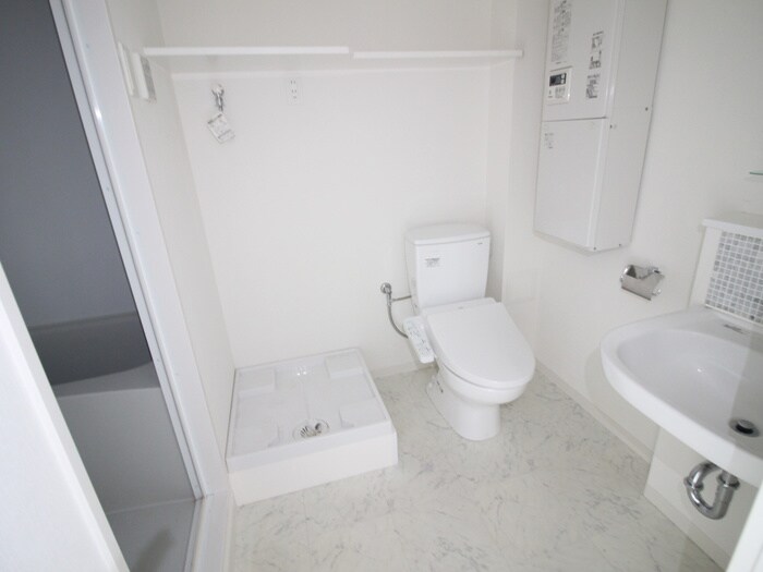 物件内観写真10　(廊下)