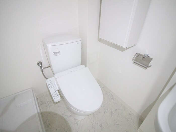 物件内観写真14　(トイレ)