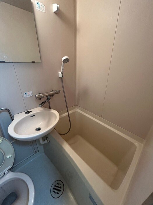 物件内観写真12　(バス／シャワールーム等)