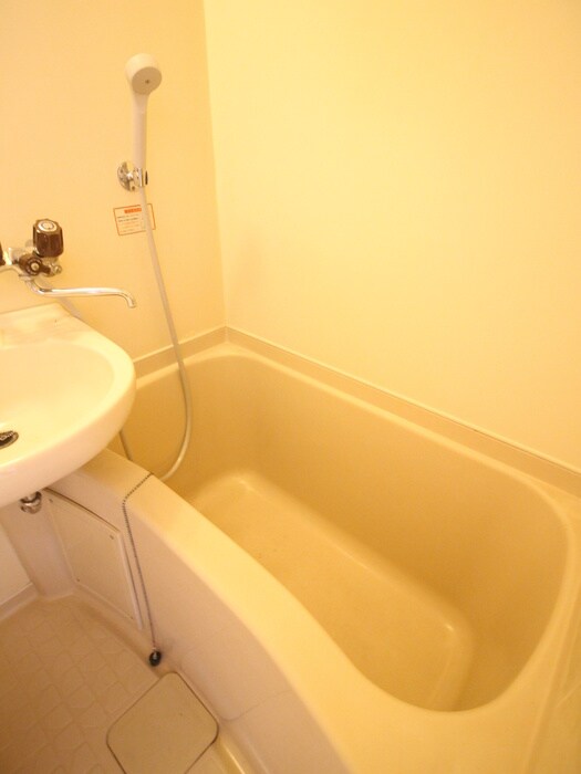 物件内観写真12　(バス／シャワールーム等)