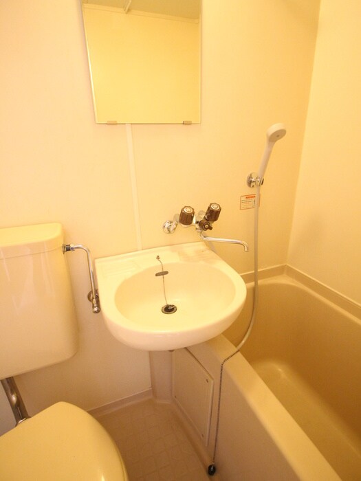 物件内観写真14　(収納)