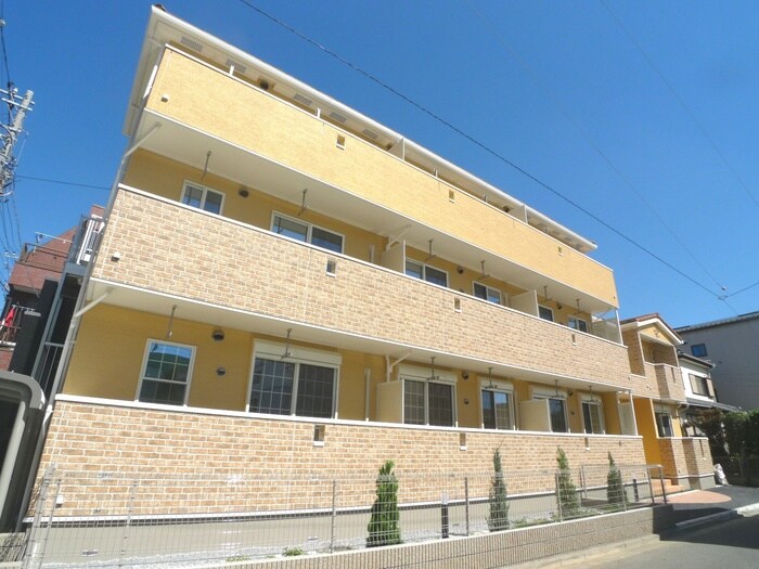 物件外観写真1　(外観写真)