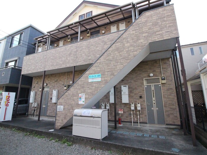 物件外観写真3　(外観写真)