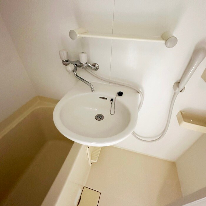 物件内観写真11　(洗面)