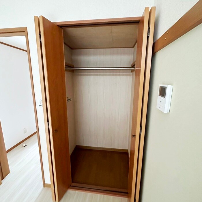 物件内観写真15　(収納)