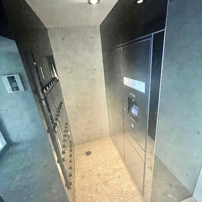 物件外観写真6　(建物設備)