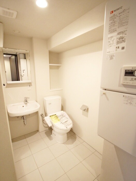 物件内観写真12　(洗面)