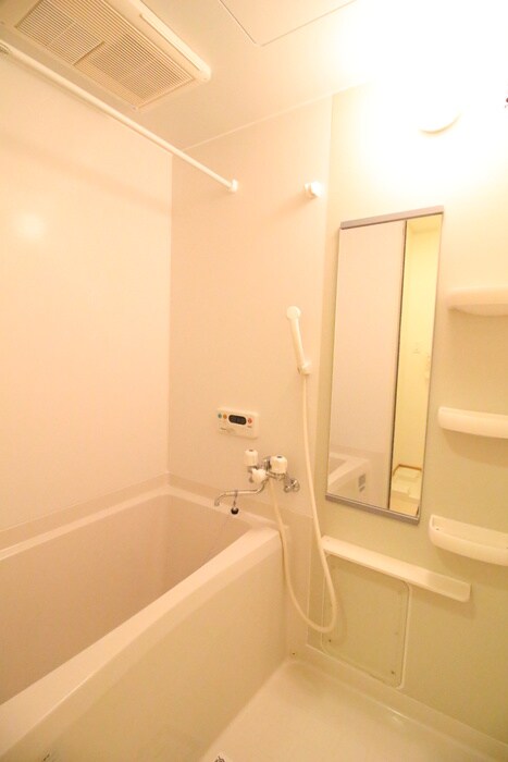 物件内観写真9　(バス／シャワールーム等)