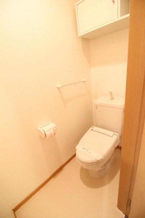 物件内観写真11　(トイレ)