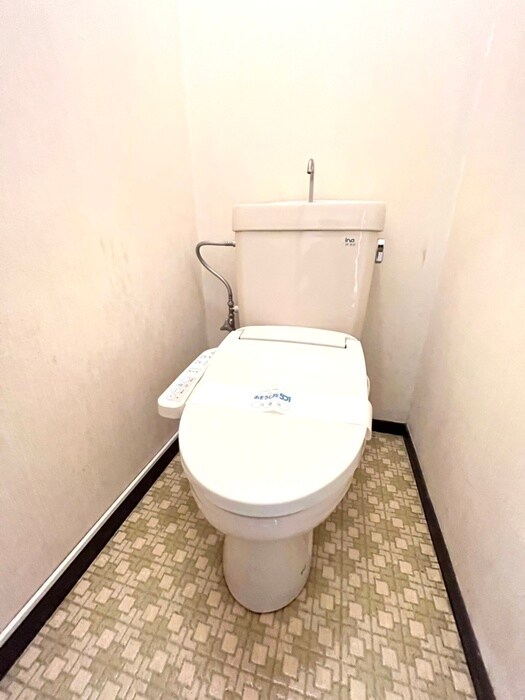 物件内観写真14　(トイレ)