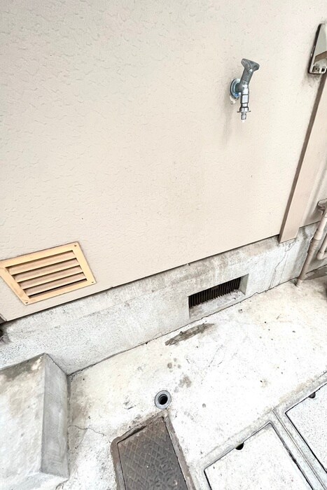 物件内観写真16　(洗濯機置場)