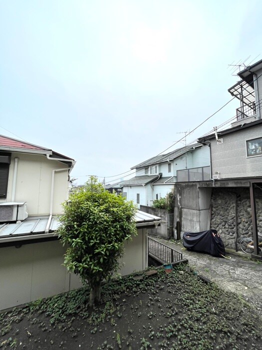 物件内観写真22　(室内からの展望)