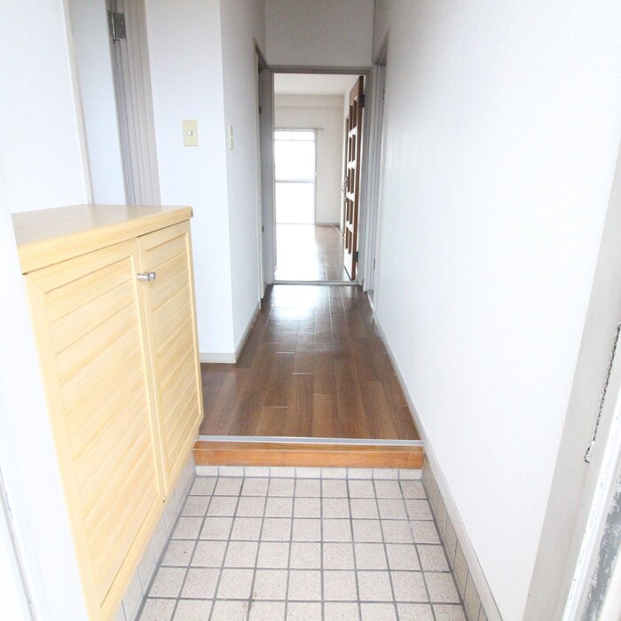 物件内観写真14　(廊下)