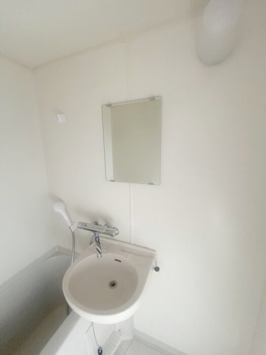 物件内観写真10　(洗面)