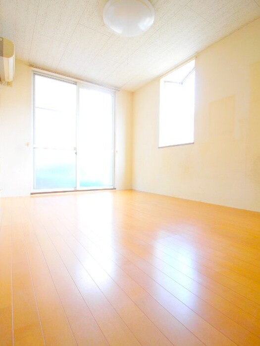 物件内観写真6　(居室)