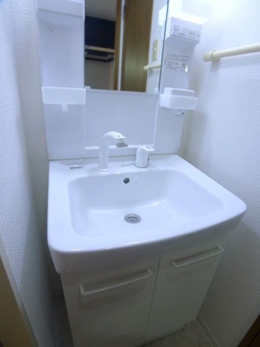 物件内観写真10　(洗面)