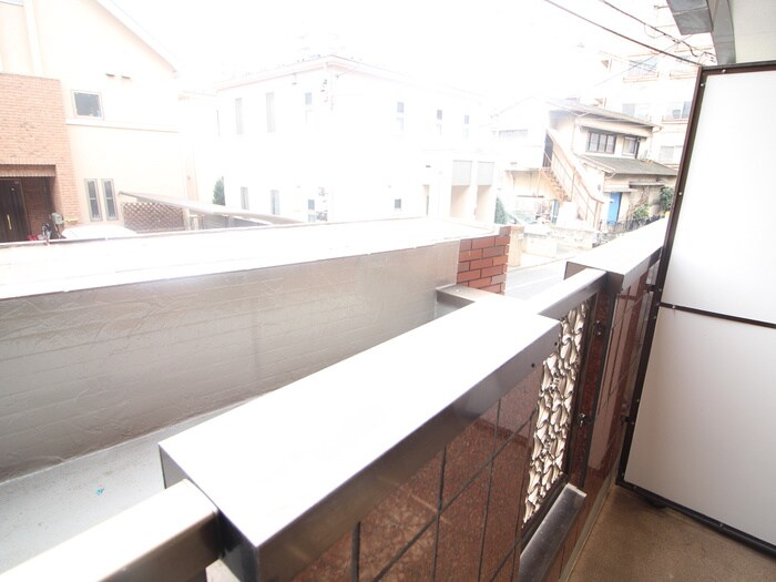 物件内観写真11　(室内からの展望)