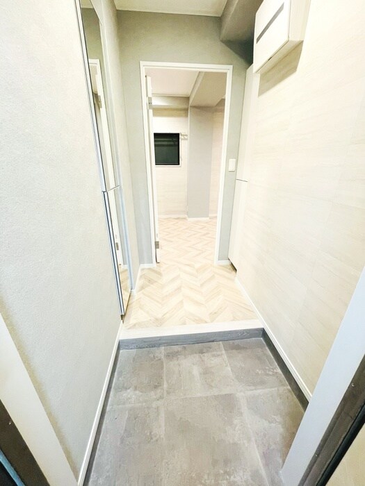 物件内観写真18　(廊下)