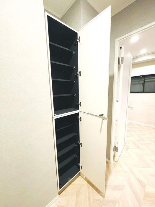 物件内観写真19　(靴箱)